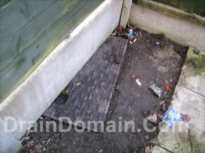 buried manhole_www.draindomain.com